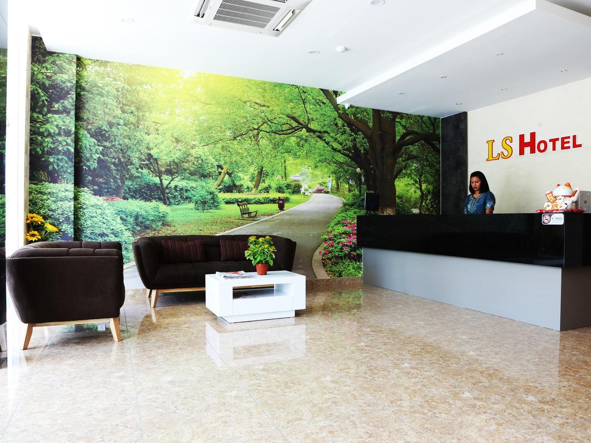Ls Hotel Johor Bahru Luaran gambar